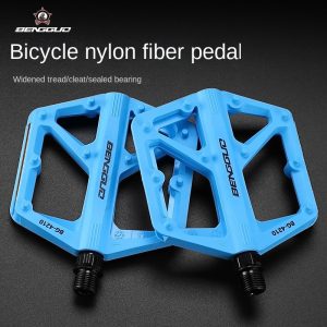Mountain Road Bike Nylon Slip Pedal Pedal Dead Flying Bike Widened Tread Pedal Riding Equipment